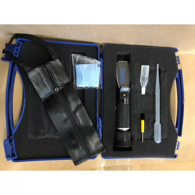 JI001: Refractometer, Soda and Juice